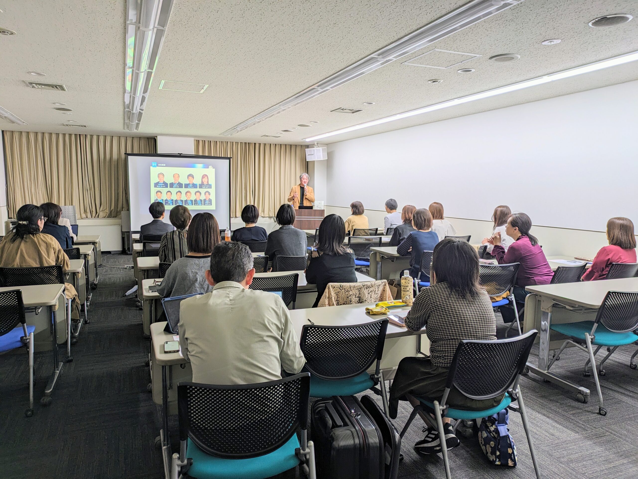 ［2164］株式会社地域新聞社 個人投資家向けIRセミナーと懇親会を開催しました。